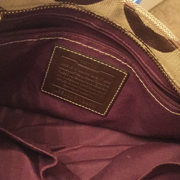 Shoulder Bag - Picture 4 of 5